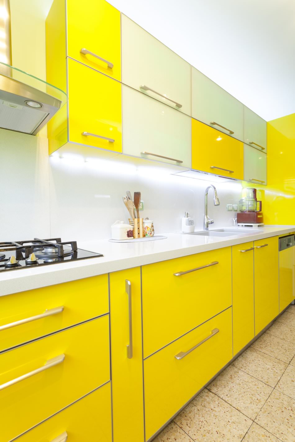 RAL 1026 Luminous Yellow High Gloss Kitchen Cabinets
