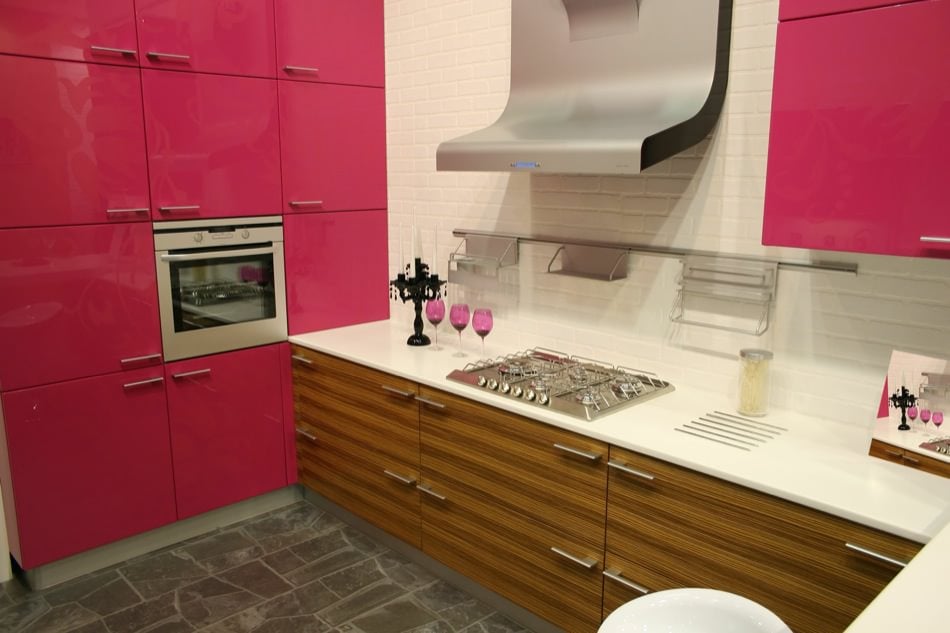 RAL 4010 Telemagenta High Gloss Kitchen Cabinets
