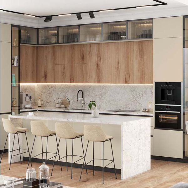 Modern kitchen with Natural Canella Oak cabinet doors and cream accents