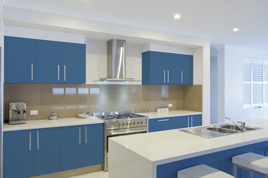Brillant Blue kitchen cabinets