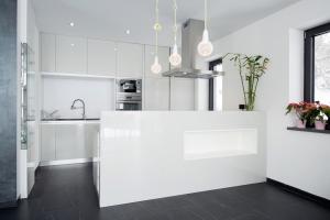 RAL 9016 Traffic White High Gloss Lacquer 